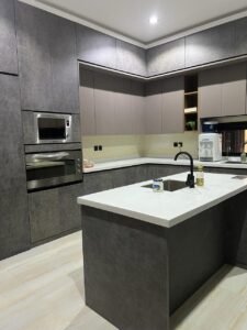 نموذج تصميم مطبخ حسب المقاس